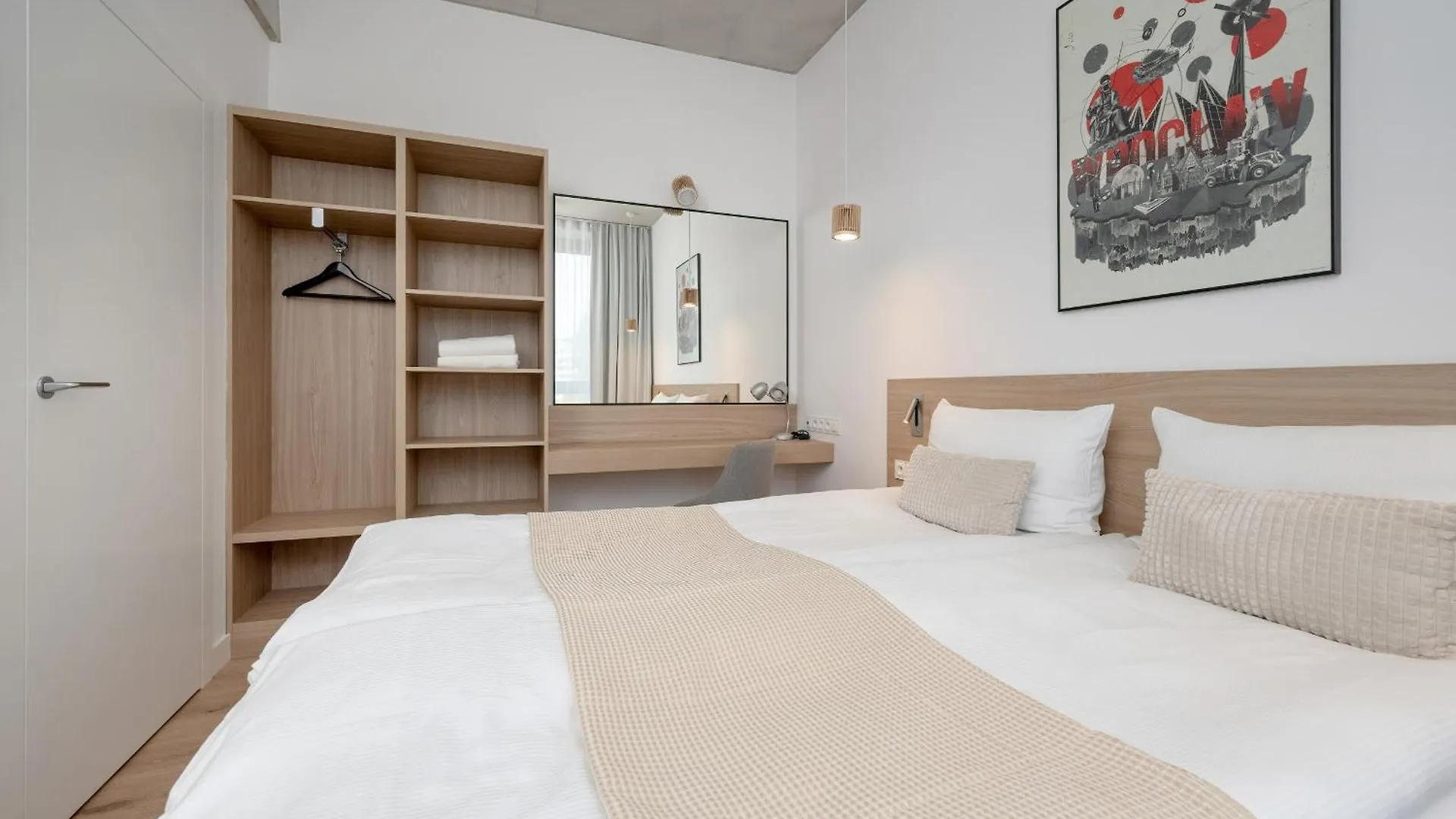 Beautiful White - Beige Apartment With Balcony In Wroclaw By Noclegi Renters 0*,  ポーランド